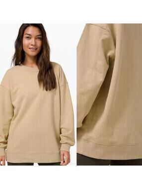 Lululemon Perfectly Oversized
Crew Tan size 8